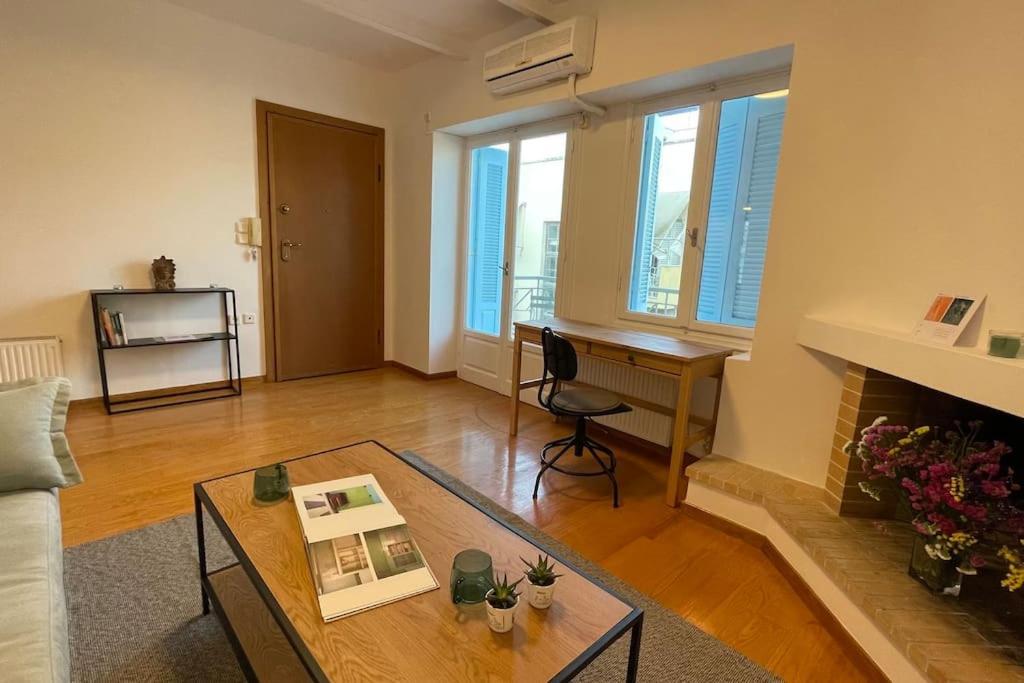 Cute Apartment At The Foot Of Lycabettus Hill Athen Exterior foto