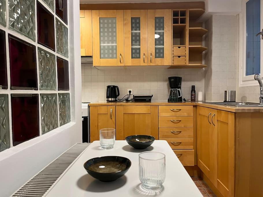 Cute Apartment At The Foot Of Lycabettus Hill Athen Exterior foto